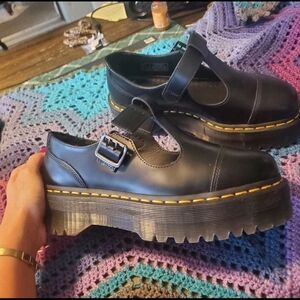 Dr. Martens Bethan Polished Smooth Leather Platform Boot Womens Size US 9 Black